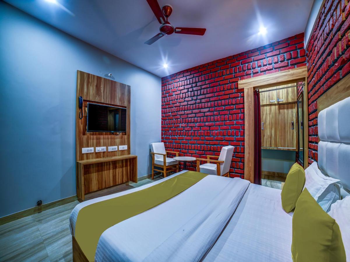 Sahastradhara Riverresort Ντεχραντούν Εξωτερικό φωτογραφία
